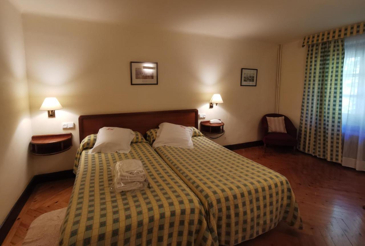 Hotel Adsera ラ・モリーナ エクステリア 写真