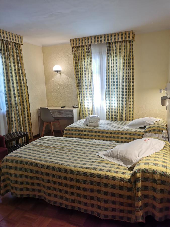 Hotel Adsera ラ・モリーナ エクステリア 写真